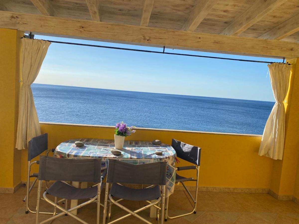 La Casa Gialla Cala Gonone Εξωτερικό φωτογραφία