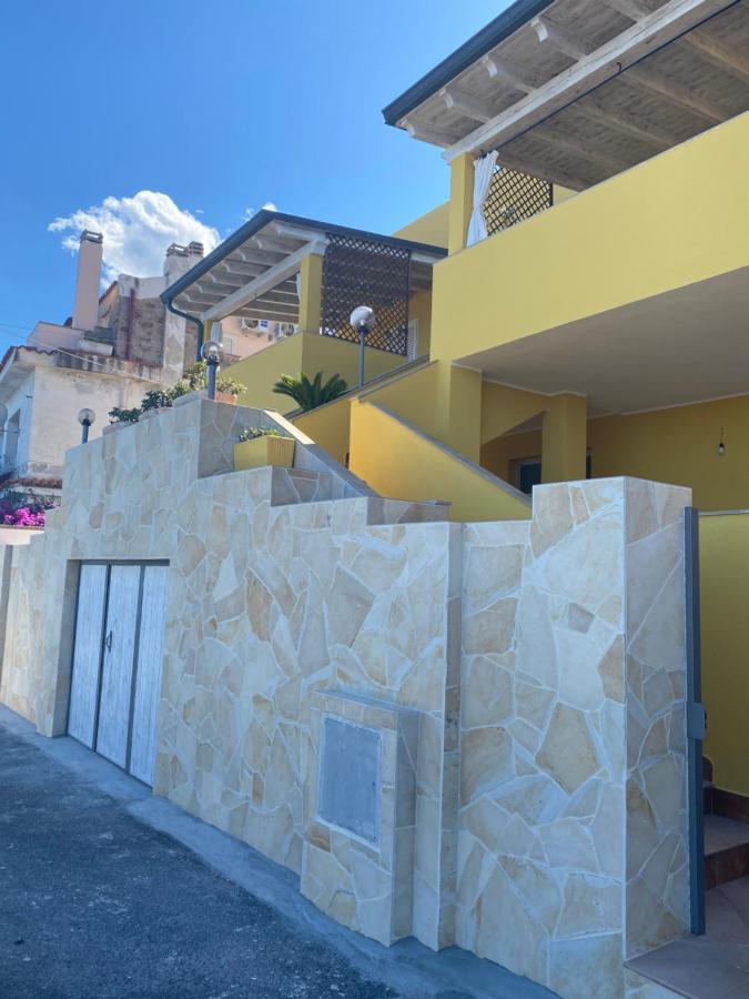 La Casa Gialla Cala Gonone Εξωτερικό φωτογραφία