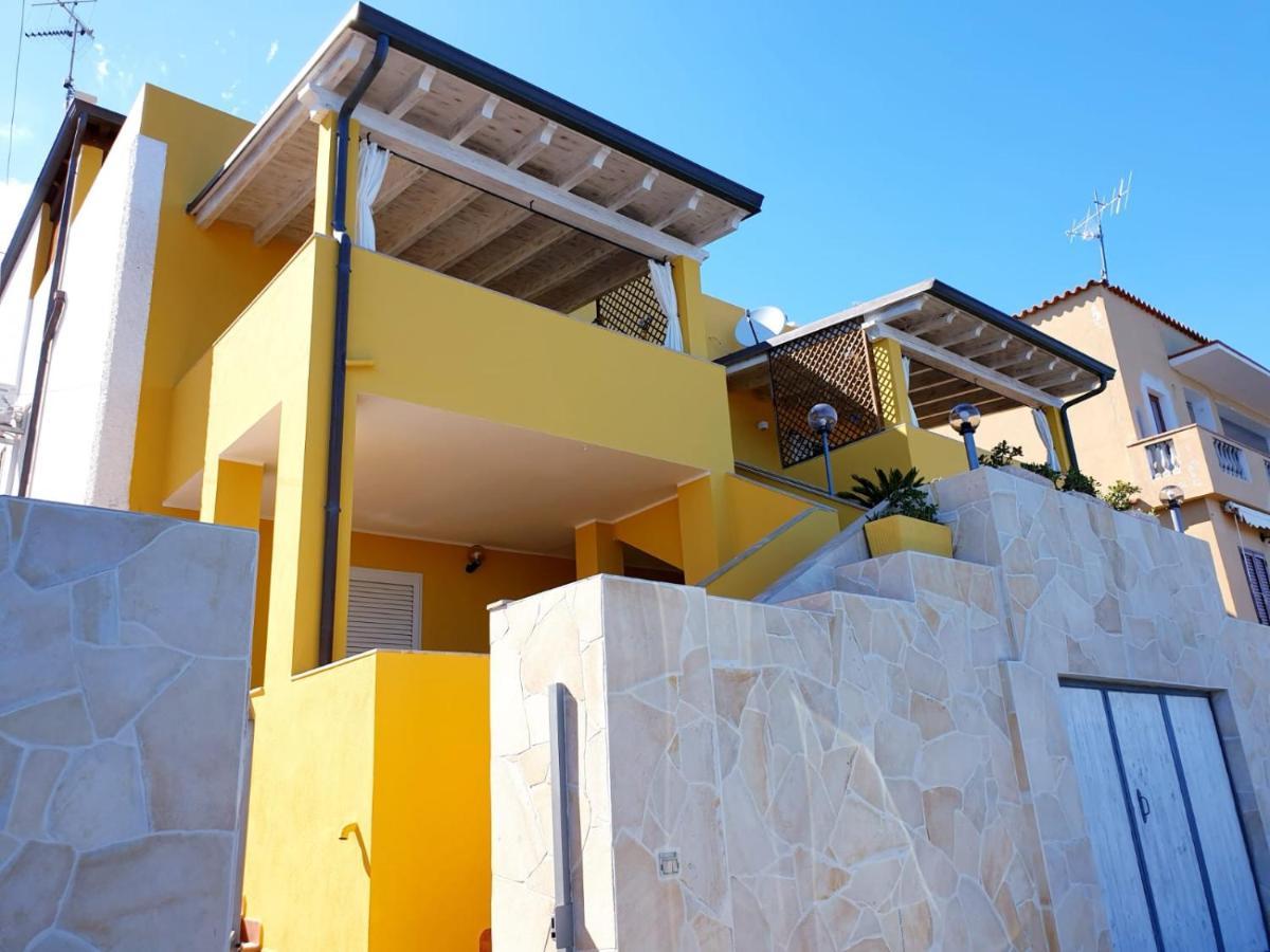 La Casa Gialla Cala Gonone Εξωτερικό φωτογραφία