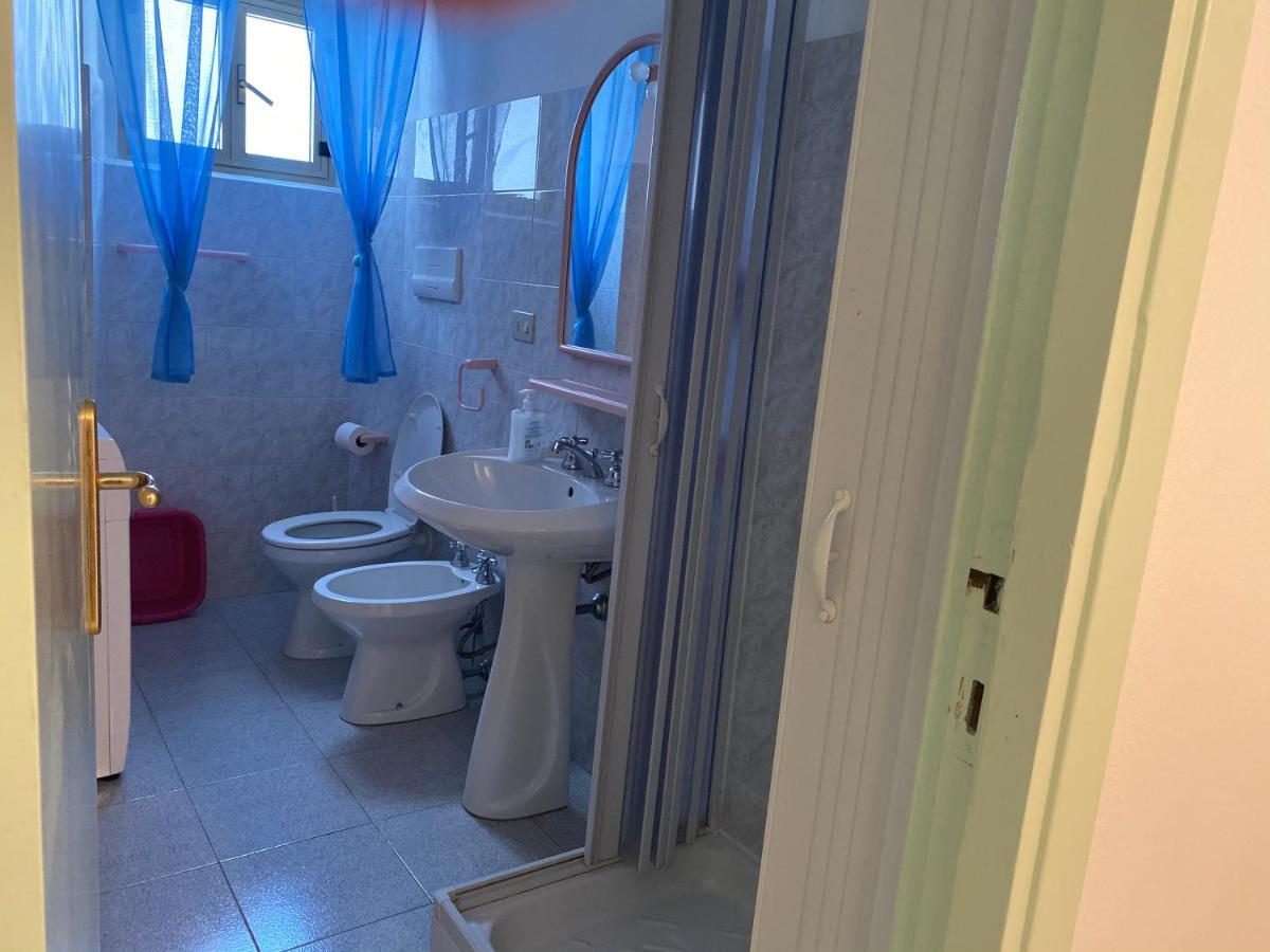 La Casa Gialla Cala Gonone Εξωτερικό φωτογραφία