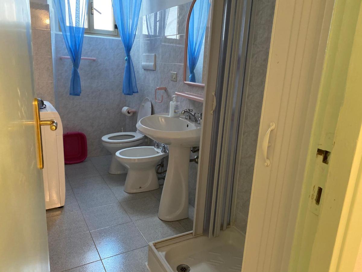 La Casa Gialla Cala Gonone Εξωτερικό φωτογραφία